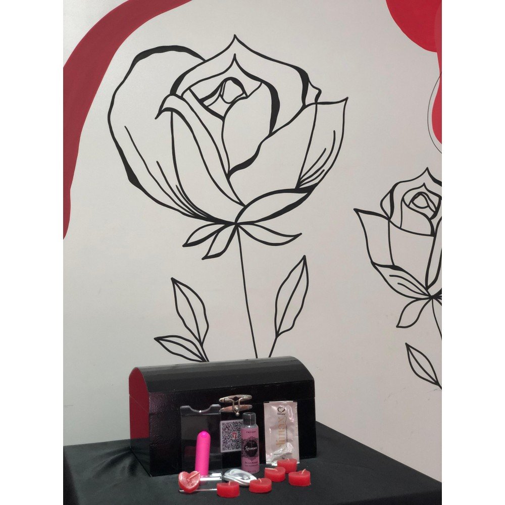 Kit Romance e praticidade Como o próprio nome diz, a proposta do kit foi praticidade sem abrir mão do romantismo. Kit Romance e praticidade