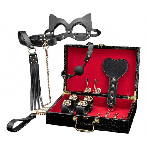 Kit BDSM em Couro com Maleta: 8 Itens (Algemas, Máscara, Coleira, Chicote e mais)