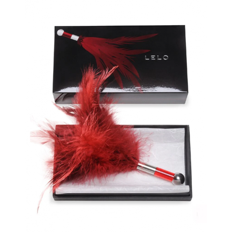 Lelo Tantra Feather Teaser - Pluma Sensual e Macia para Preliminares
Lelo Tantra Feather Teaser: A Chave para Preliminares Sedutoras
O Lelo Tantra Feather Teaser é o acessório perfeito para titilar e seduzir, pavimentando o caminho para o êxtas Lelo Tantra Feather Teaser - Pluma Sensual e Macia para Preliminares