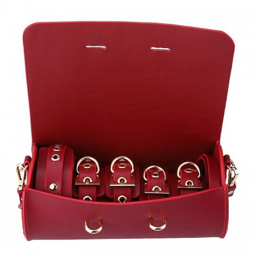 Kit Thierry Luxo Vinho - Kit Bondage com Coleira, Algemas e Correntes Kit Thierry Luxo Vinho - Kit Bondage com Coleira, Algemas e Correntes