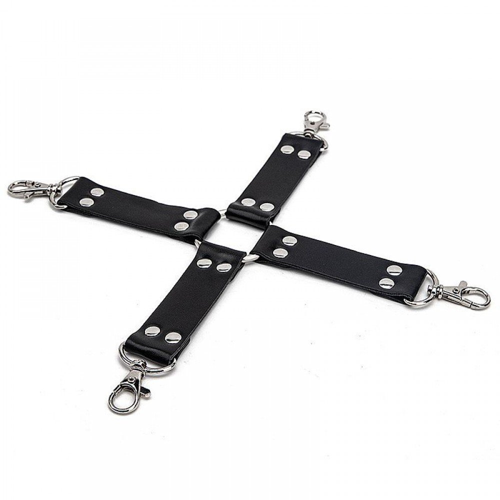 Algema Distanciadora para Pulso e Tornozelo em Nylon Algema Distanciadora para Pulso e Tornozelo em Nylon – Explore Novas Sensações com Algemas SadomasoquistasTransforme seus momentos de prazer com nossas algemas distanciadoras, perfeitas para manter as m Algema Distanciadora para Pulso e Tornozelo em Nylon