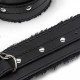 Algema Distanciadora para Pulso e Tornozelo em Nylon Algema Distanciadora para Pulso e Tornozelo em Nylon – Explore Novas Sensações com Algemas SadomasoquistasTransforme seus momentos de prazer com nossas algemas distanciadoras, perfeitas para manter as m Algema Distanciadora para Pulso e Tornozelo em Nylon