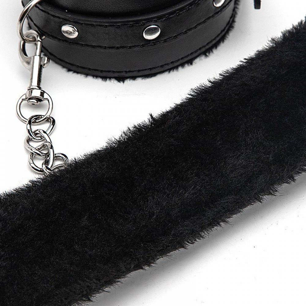 Algema Distanciadora para Pulso e Tornozelo em Nylon Algema Distanciadora para Pulso e Tornozelo em Nylon – Explore Novas Sensações com Algemas SadomasoquistasTransforme seus momentos de prazer com nossas algemas distanciadoras, perfeitas para manter as m Algema Distanciadora para Pulso e Tornozelo em Nylon