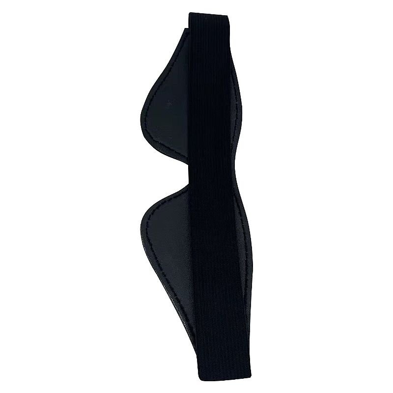 Máscara de Luxo em Couro Sintético (PU) 19,3cm
Adicione uma dose instantânea de mistério, poder e sedução ao seu visual com a Máscara de Luxo em Couro Sintético. Máscara de Luxo em Couro Sintético (PU) 19,3cm