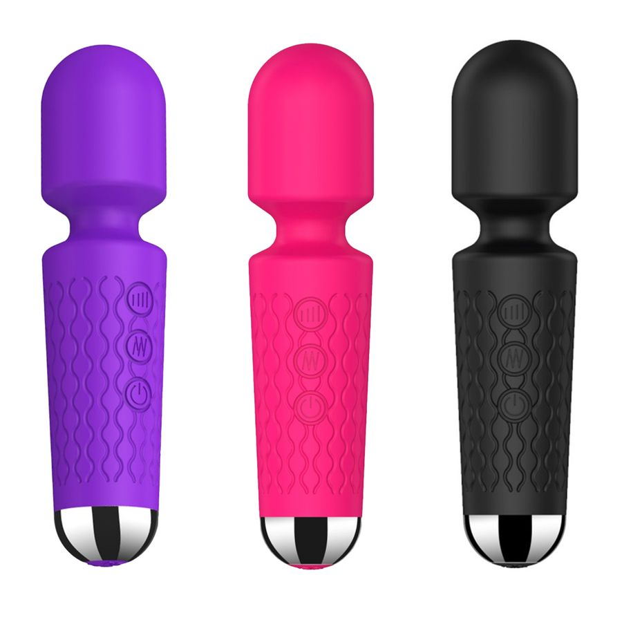 Mini Toy Varinha Mágica - Vibrador Recarregável (Cor Aleatória) Relaxe e entregue-se ao prazer com o Mini Toy Varinha Mágica, um vibrador versátil que combina massagem relaxante e estimulação intensa. Mini Toy Varinha Mágica - Vibrador Recarregável (Cor Aleatória)